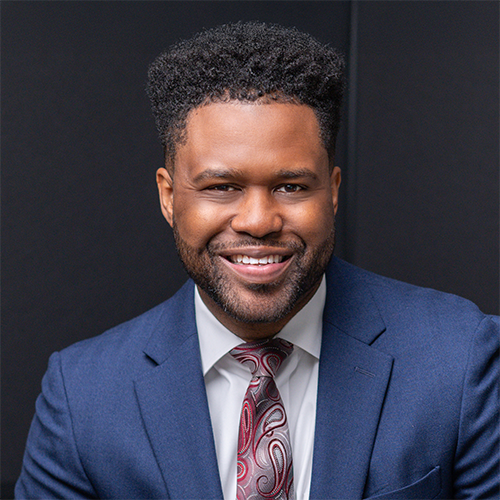 Michael Elliott Headshot